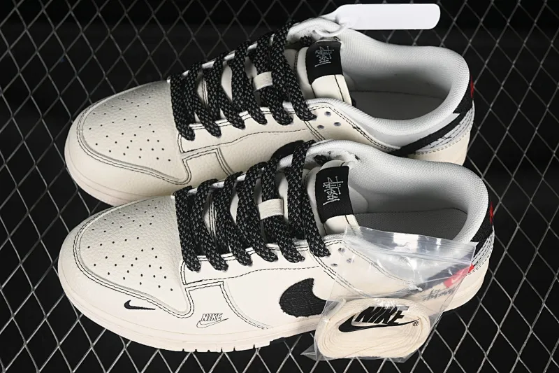All categories Nk SB Dunk Series Nk SB Dunk Low High-end customized low-top sneakers Nike SB Dunk Low Stusi co-branded double black cloth hook Anniversary high-end customized low-top casual sneakers ZH2598-266